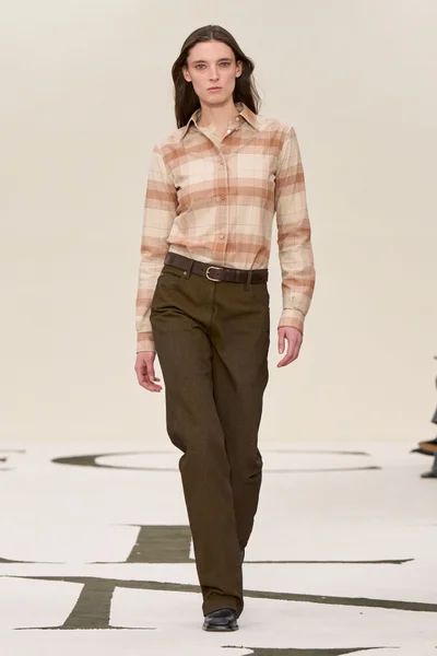 Look 23